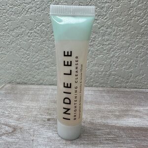 👍🏻‎ FREE NEW Indie Lee Brightening Cleanser